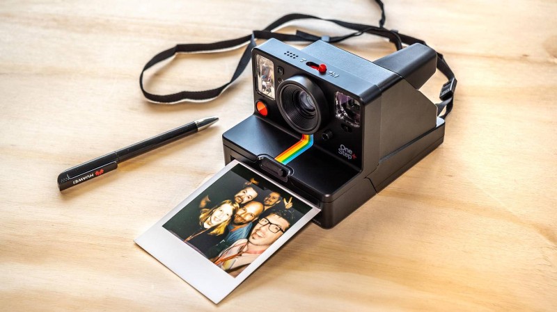 Polaroid OneStep+ 3