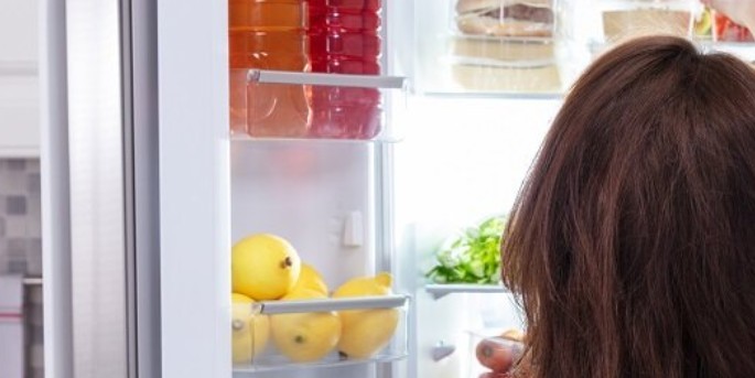Сломанный термостат в холодильнике - симптомы