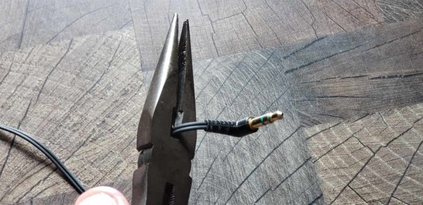 how to fix headphone jack - cut off the plug